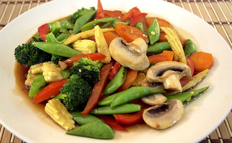 Thailand famous food : Pad Phak (Fried Vegetables)
