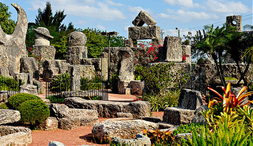 Mysterious Places In The World : 2- Coral Castle (Homestead, Florida)