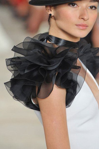 Black & White Combo Dress with Natural Nude Lipstick
