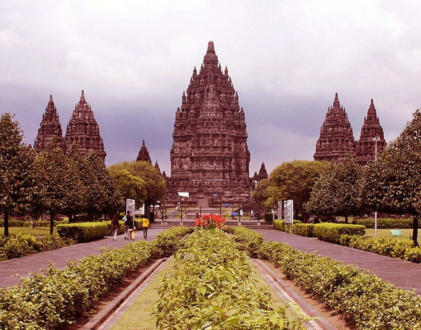 Prambanan, Trimurti Temple