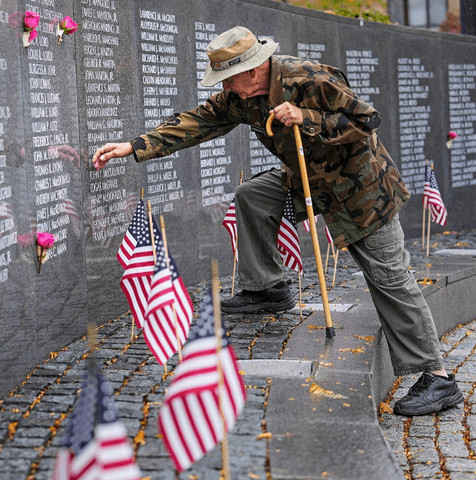 Honoring heroes of Vietnam War
