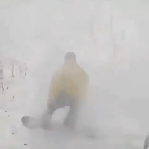 narrow escape!!!!!!!!!!!!!!!!!