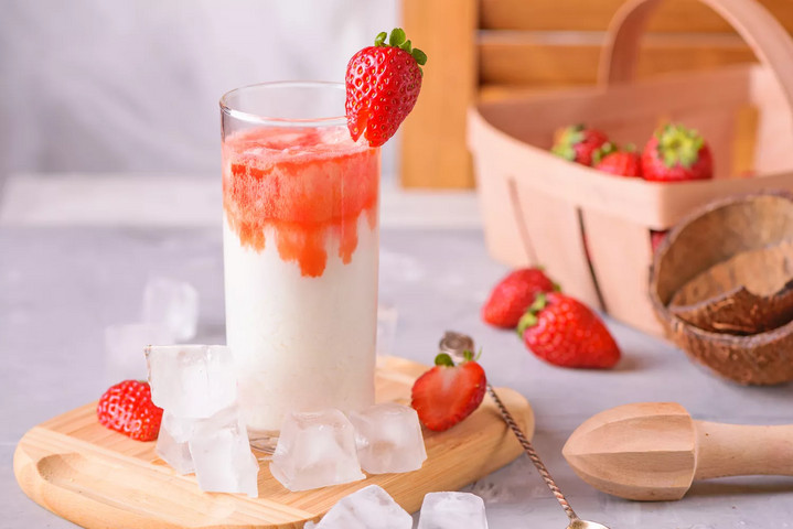 A virgin miami cocktail smoothie