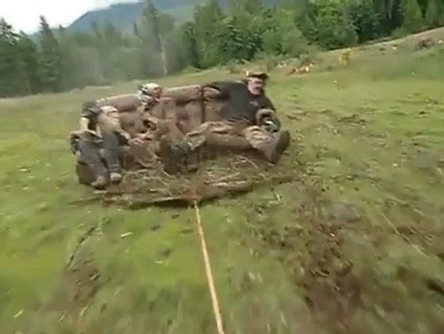 Couch Surfing...wait till the end!!!!!!!!!