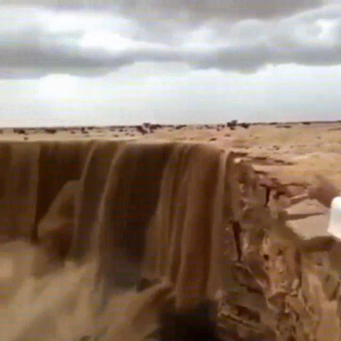 A Sandfall!!!!!!!!!!!!!!!!!!!
