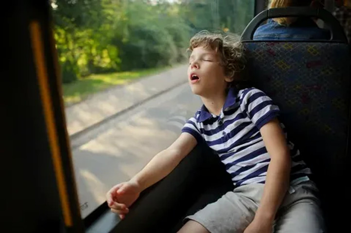 Ive fallen asleep on the bus shit happens!!!!!!!!!!!!!!