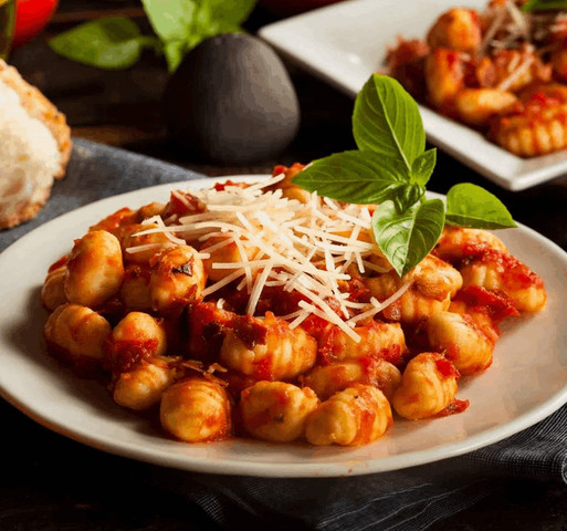 Gnnochi - Italain dumpling of potata.