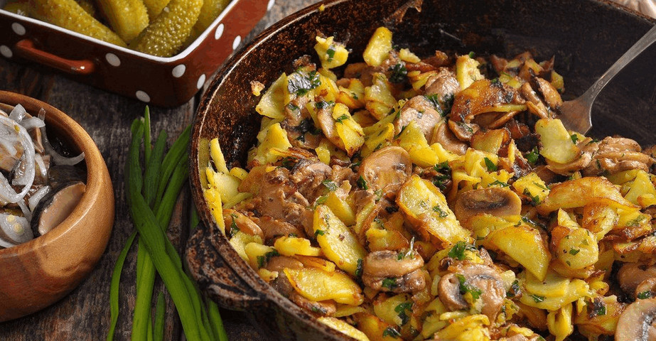 Patatas bravas....................