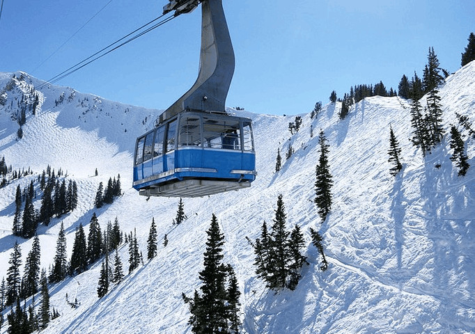 Skiing Resort in USA #03:
