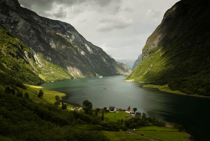 Cleanest country in the world #09: