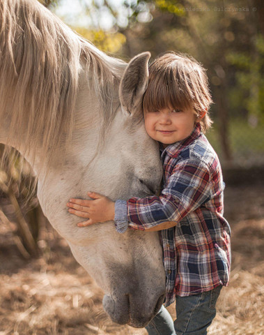 Baby love horses!!!!!!!!!