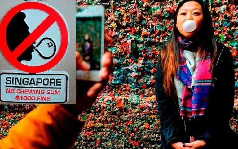Weirdest laws around the world-Chewing gum is banned