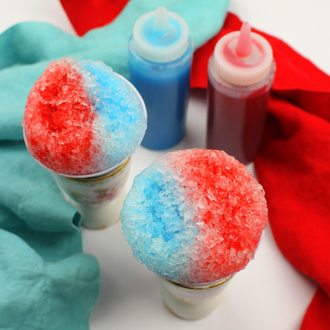 These homemade snow cones all summer long!!