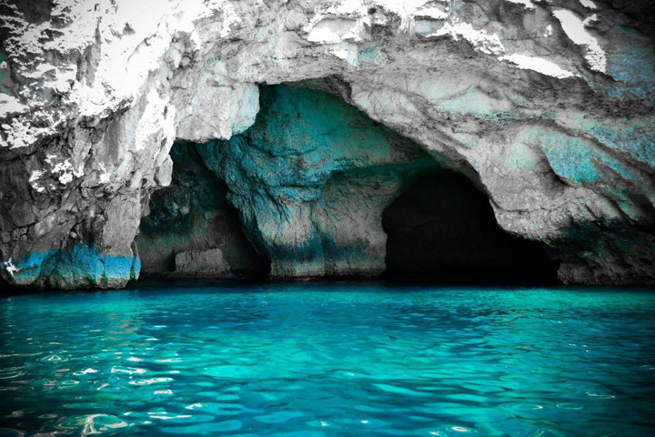 Caves around the world-Blue Grotto