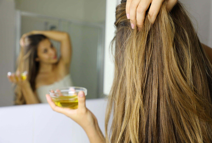 Tips for healthy hair- Use essential oils