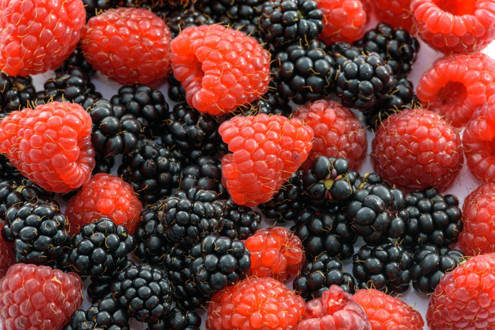 Foods that make you happy- Berries