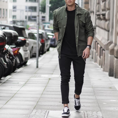 Men ways to wear black shirt –Black shirt & Black denim jeans