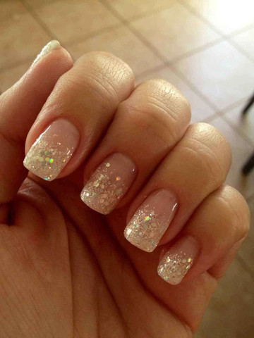 Easy Nail art designs-Faded gold chrome tips