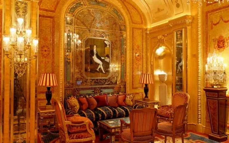 Hidden treasures that captivated people: Amber Room
