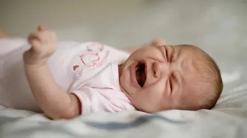 Wow facts about babies: Crying in sleep