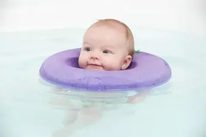 Wow facts about babies: Floating ability