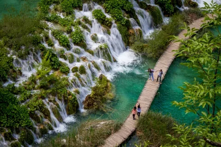 Thrilling picnic spots to visit: Plitvice Lakes National Park