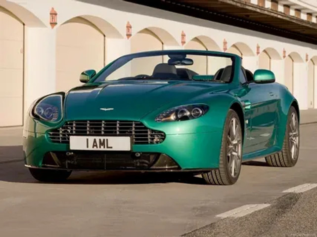 Celebrities with most expensive cars: David Beckham- Aston Martin