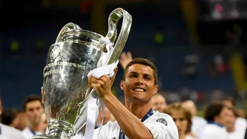 Life and Career Of Ronaldo: Sporting CP and Manchester United