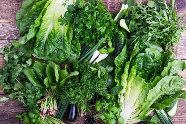 Anti Aging Foods: Leafy green vegetables