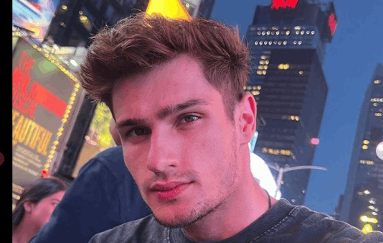oliver None, London, EEZUP ID 0225