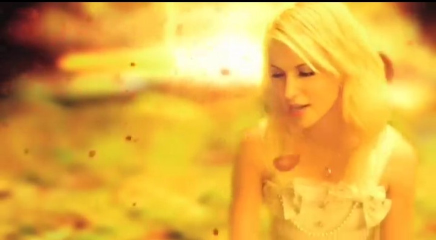 Paramore- Brick By Boring Brick / Music