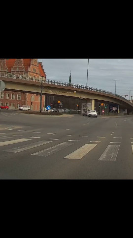 Almost a Crash: Intense Near-Miss Footage