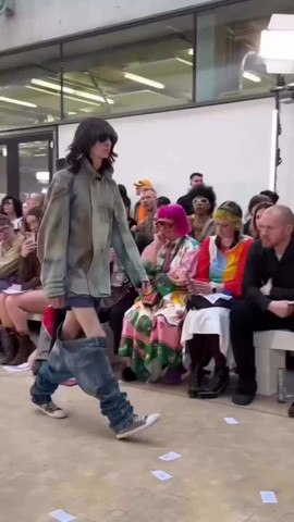 21st century fashion lol