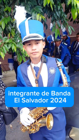 Integrante de Banda El Salvador 