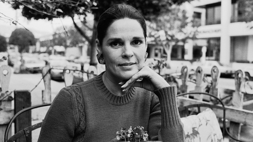 Ali MacGraw, Whose Malibu Home Burned Down in 1993, on Devastation of Loss and Best Ways Forward