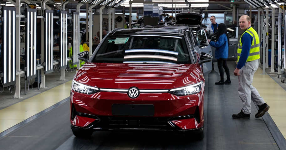 Volkswagen and Stellantis evade Trump