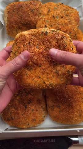Cheesy Beefy Bites 