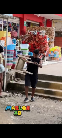 Broma con cámara escondida